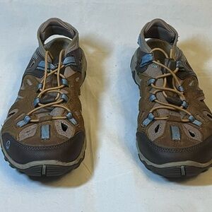 Merrell Women's Brown & Blue Performance Footwear Women 6.5; Boys 4
